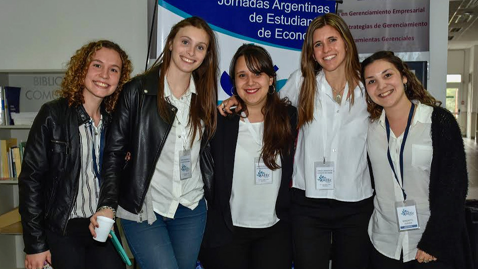 Universidad de Belgrano | V Jornadas Argentina de Estudiantes de Economía