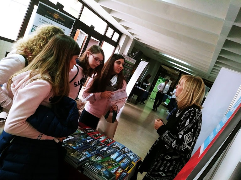 Escuela Media | Expo Universidad Colegio Cardenal Copello