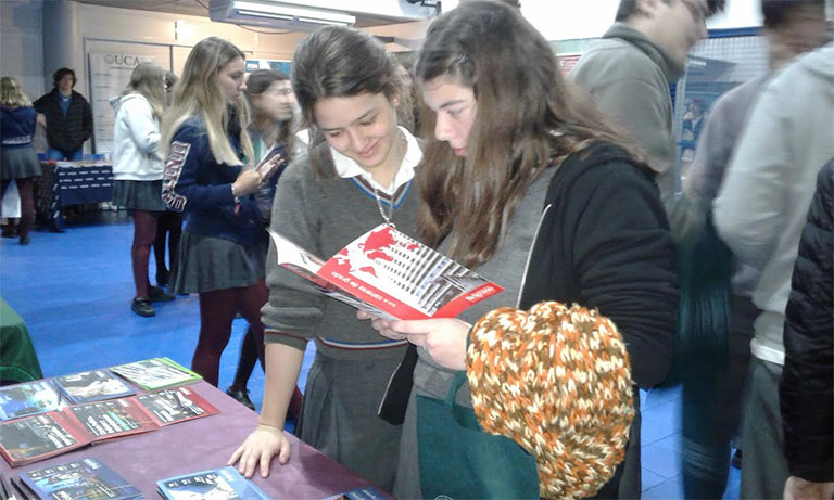 Escuela Media |Feria Conexión Universitaria , United High School