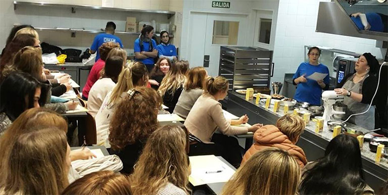 Nutrición | Alumnos becados por CUI.D.AR
