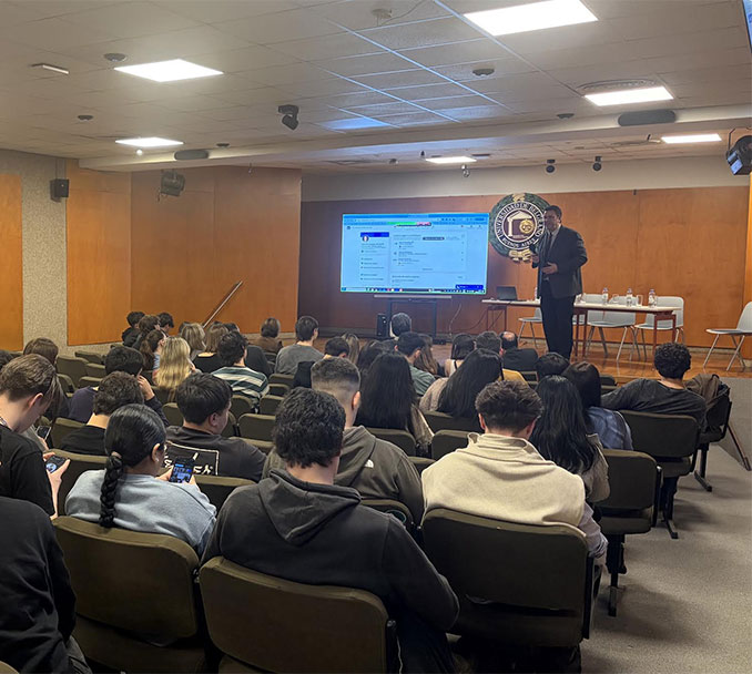 ¿Cómo potenciar tu LinkedIn?” Conseguir empleo, networking, marca personal".