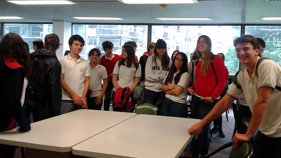 Universidad de Belgrano | La Escuela Santa María Vistió la UB