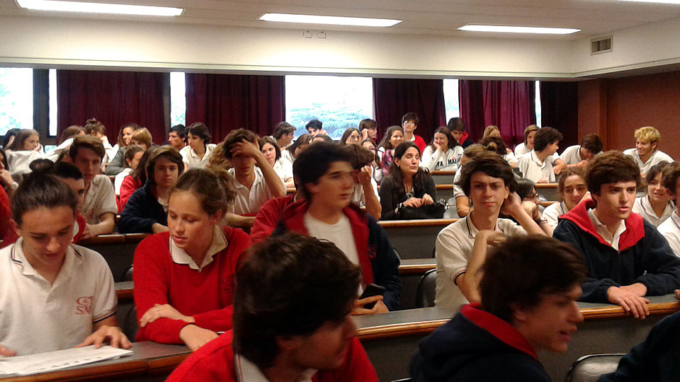 Universidad de Belgrano | La Escuela Santa María Vistió la UB