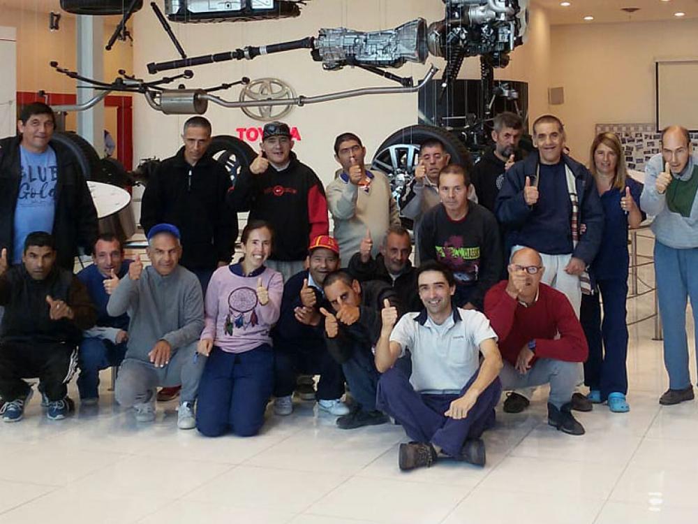 La UB Visita la planta de Toyota Argentina