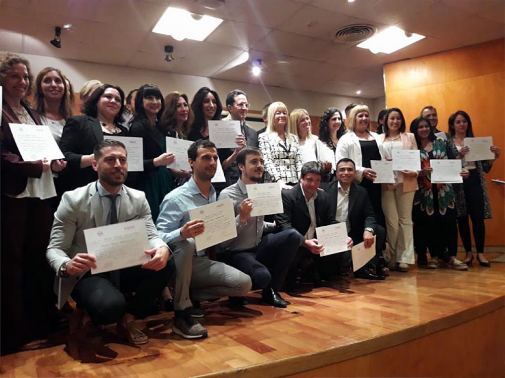 Entrega de diplomas a los egresados de la 2da. Promoción de la Diplomatura en Control Interno Gubernamental