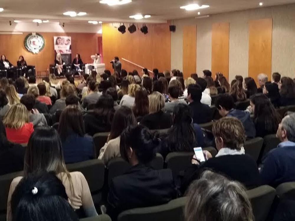 Líderes Mujeres en la UB