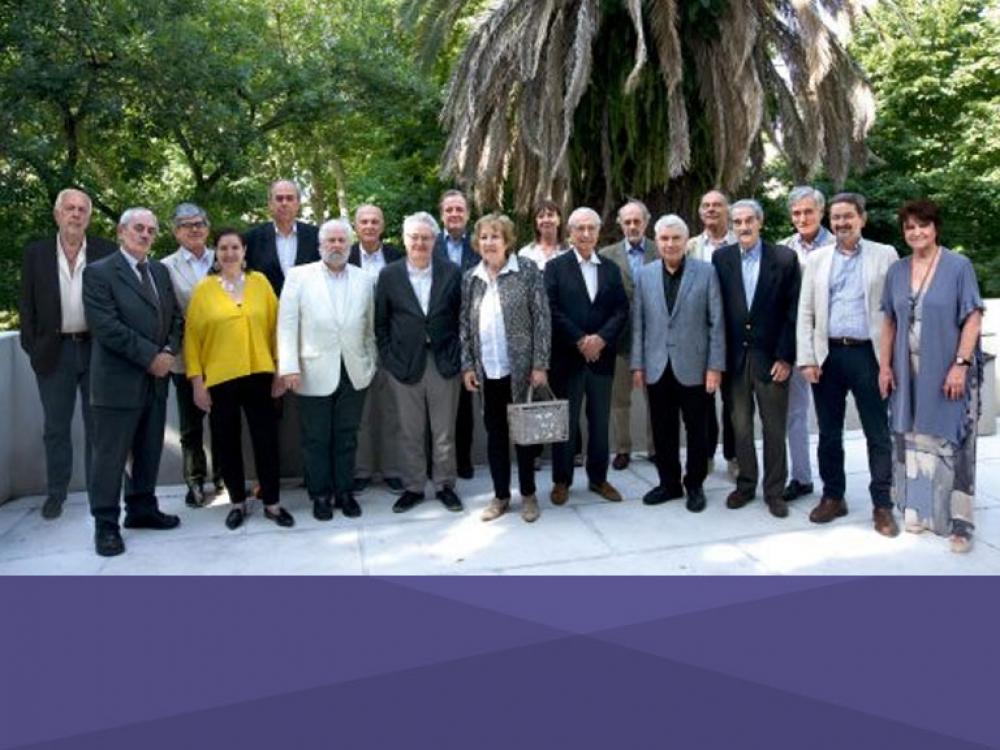 Creación de la Academia de Arquitectura y Urbanismo