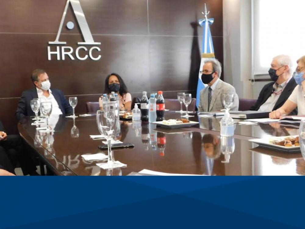 La UB firma Acuerdo de Cooperación Académica y Profesional